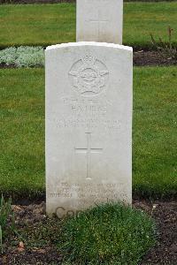 Harrogate (Stonefall) Cemetery - Milne, Frank Alexander